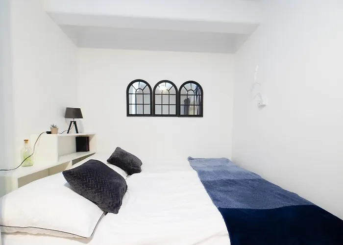 Design City Apartment With Free Parking Near Schoennbrunn Palace